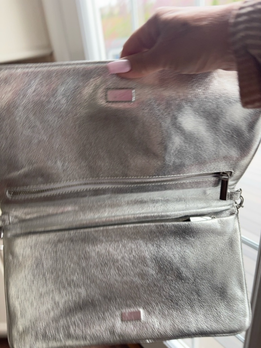 Tory Burch Silver Metallic Leather Chain Shoulder Clutch - Picture 6 of 11
